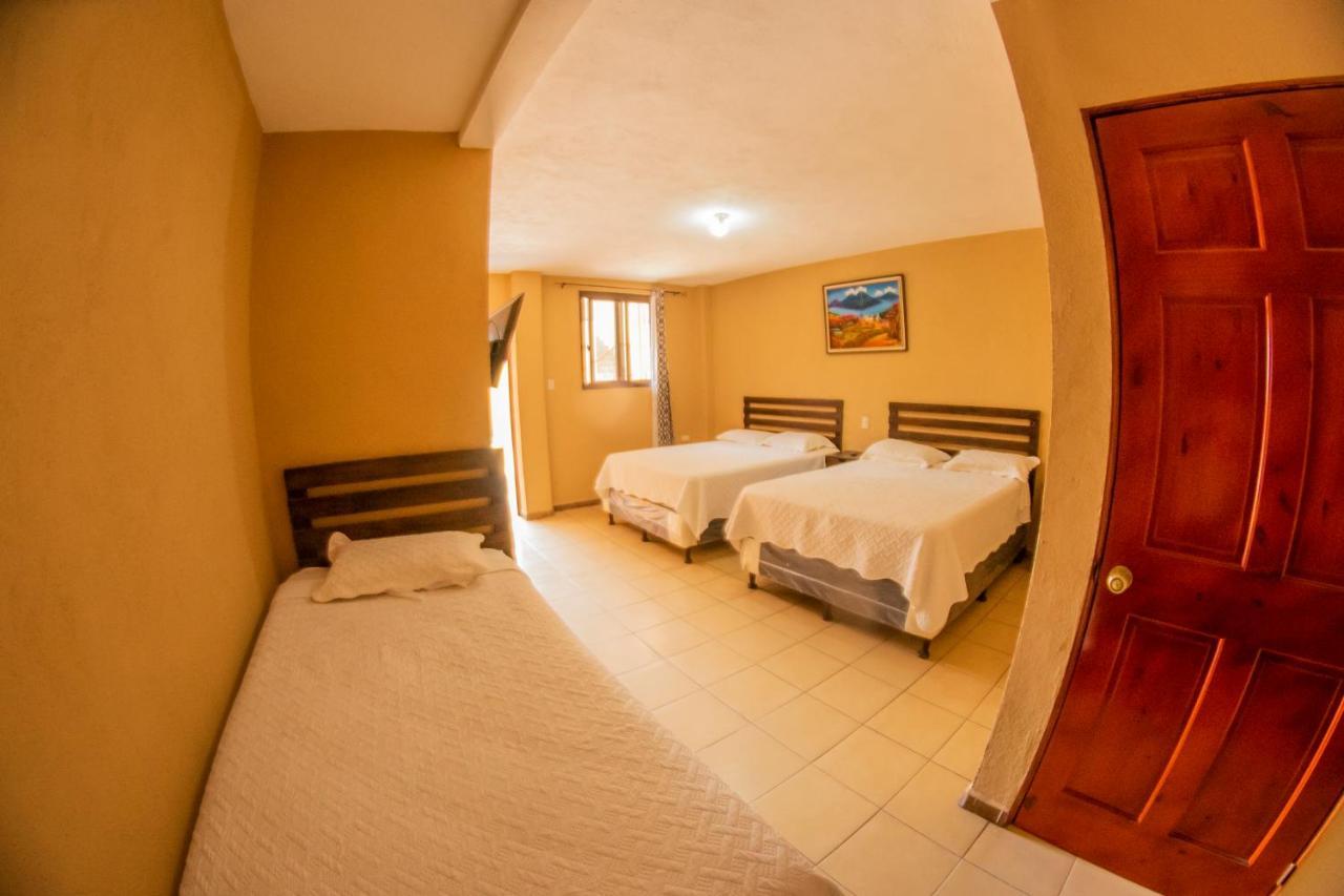 Euro Hostal Guatemala City Luaran gambar