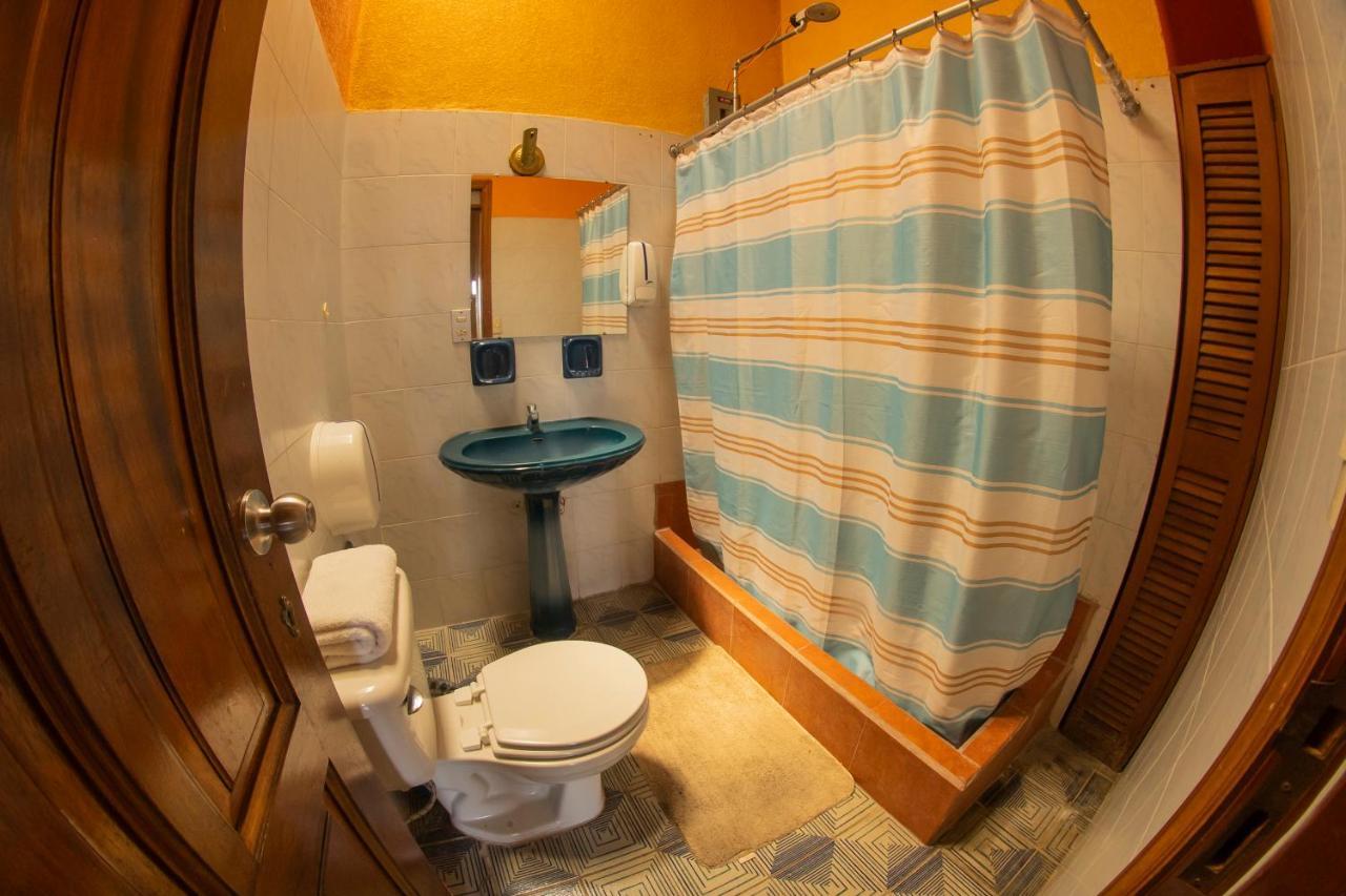 Euro Hostal Guatemala City Luaran gambar