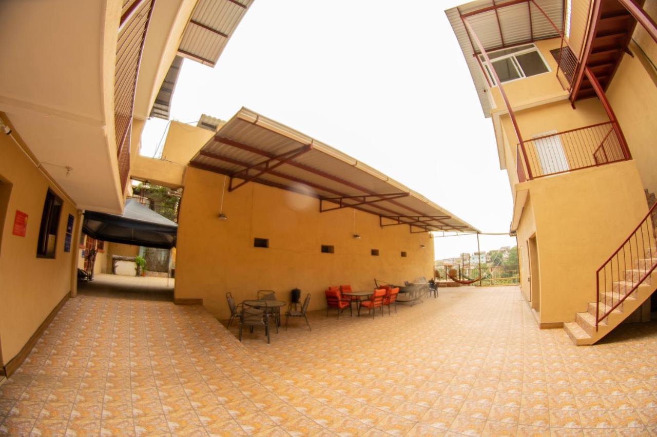 Euro Hostal Guatemala City Luaran gambar